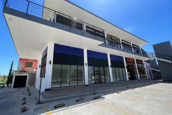 LOCAL COMERCIAL EN RENTA – REAL PACÍFICO.