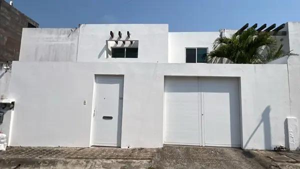 CASA EN VENTA EN BOCA DEL RIO CASA EN VENTA EN BOCA DEL RIO