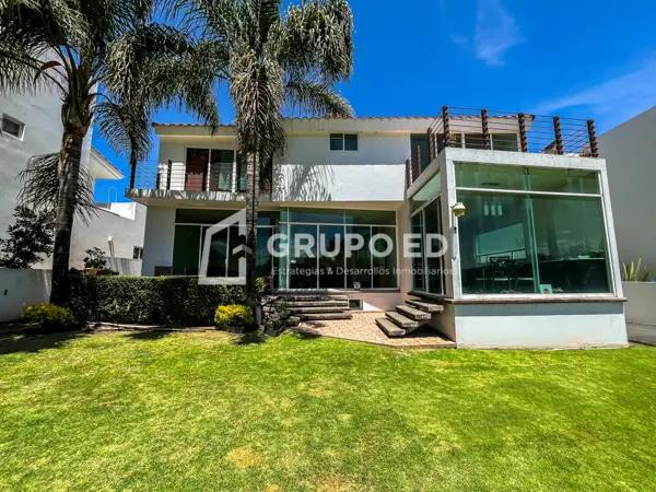 CASA EN VENTA EN LA VISTA