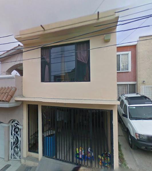 Casa en Venta en Vista Bella, Tijuana - Excelente Ubicación y Espacios Funcionales