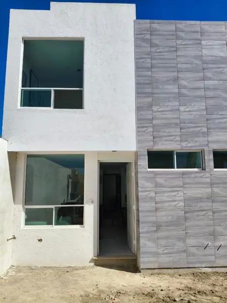 Casa En Residencial Loremi En San Francisco Ocotlán, Coronango, Pue.