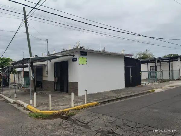 LOCAL CON TERRENO EN RENTA COL. RUIZ CORTINEZ