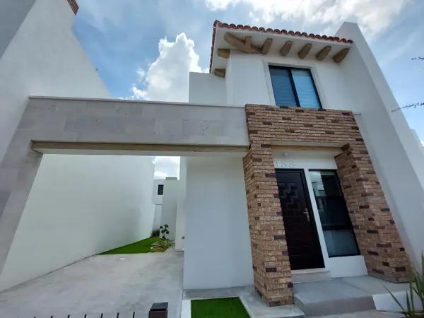 ??Casa Nueva con recámara en Plana Baja