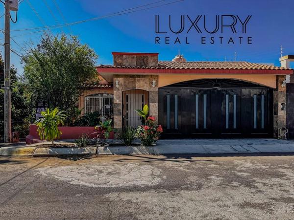 Casa en venta de 1 planta en zona norte residencial