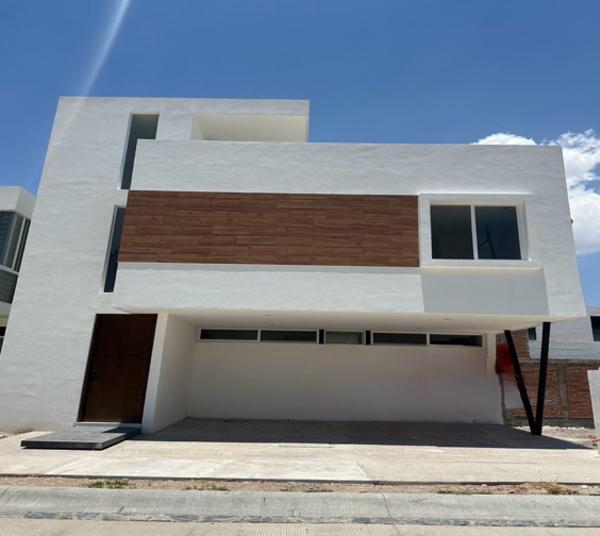 Casa en venta San Charbel al Norponiente de Aguascalientes (MGT)