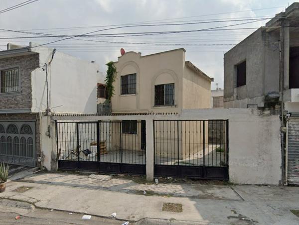 Casa en Venta en Barrio San Luis, Monterrey - Oportunidad Habitacional Casa en Venta en Barrio San Luis, Monterrey - Oportunidad Habitacional