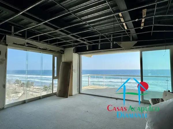 Departamento de playa para reparar en precio de oportunidad