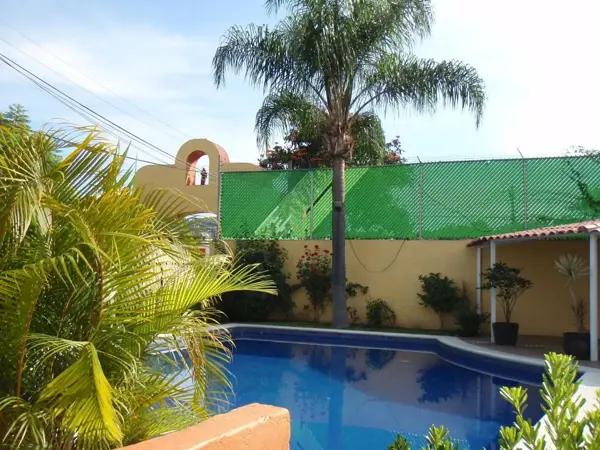 Casa 2 plantas en Fraccionamiento San Francisco, Centro, Jiutepec - Jardín y alberca Casa 2 plantas en Fraccionamiento San Francisco, Centro, Jiutepec - Jardín y alberca