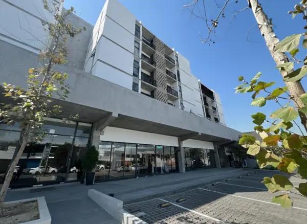 LOCAL COMERCIAL EN CUMBRES 4TO SECTOR ZONA MONTERREY