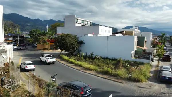 Terreno en venta en Residencial Fluvial Vallarta, Puerto Vallarta, Jalisco