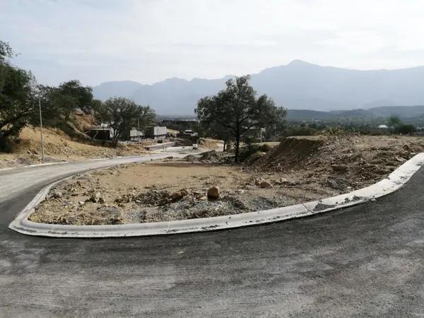 TERRENO EN VENTA BOSQUES DE LAS MISIONES ZONA CARRETERA NACIONAL SANTIAGO TERRENO EN VENTA BOSQUES DE LAS MISIONES ZONA CARRETERA NACIONAL SANTIAGO