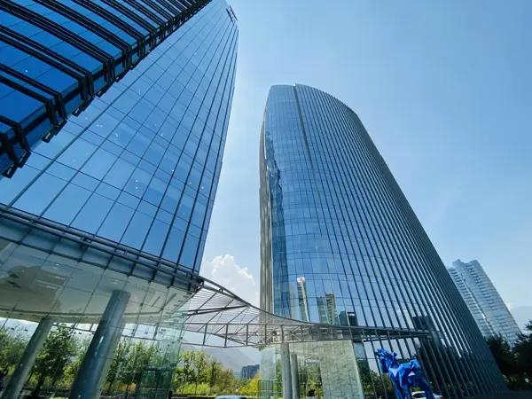 RENTA DE OFICINA COLONIA SAN PATRICIO ZONA SAN PEDRO GARZA GARCÍA