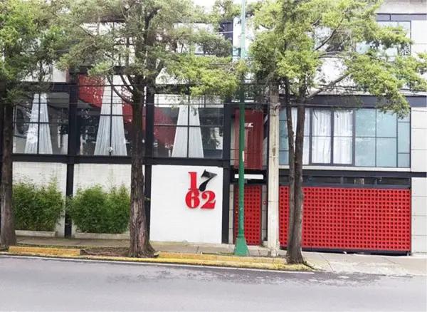 INVERSIONISTA. EDIFICIO EN VENTA EN BOSQUES DE TARANGO EN LA CIUDAD DE MÉXICO