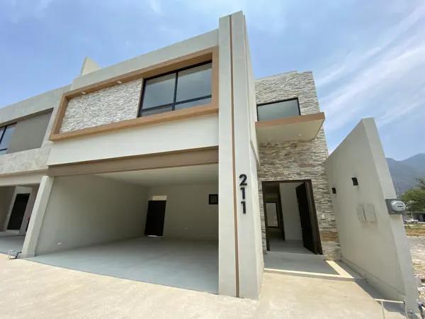 CASA EN VENTA LAS ESMERALDAS ZONA CARRETERA NACIONAL MONTERREY CASA EN VENTA LAS ESMERALDAS ZONA CARRETERA NACIONAL MONTERREY