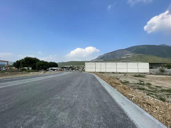 TERRENO INDUSTRIAL EN VENTA EN LUIS DONALDO COLOSIO ZONA SANTA CATARINA TERRENO INDUSTRIAL EN VENTA EN LUIS DONALDO COLOSIO ZONA SANTA CATARINA