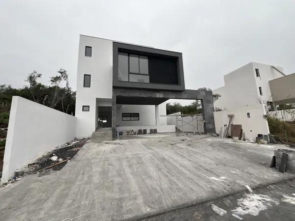 CASA EN VENTA EN LA ZONA DE CARRETERA NACIONAL SANTIAGO CASA EN VENTA EN LA ZONA DE CARRETERA NACIONAL SANTIAGO