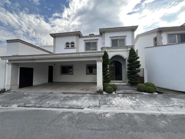 CASA EN VENTA SIERRA ALTA ZONA CARRETERA NACIONAL MONTERREY CASA EN VENTA SIERRA ALTA ZONA CARRETERA NACIONAL MONTERREY