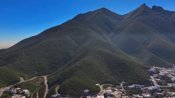 Terreno en venta en Las Águilas, Guadalupe, Nuevo León