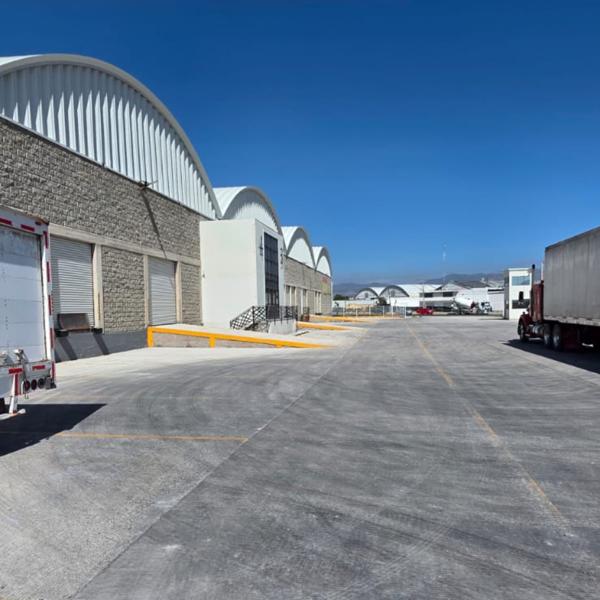 Renta de Nave Industrial / Bodegas en Conjunto – Mineral de la Reforma