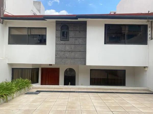 CASA EN VENTA EN PASEOS DEL BOSQUE, NAUCALPAN CASA EN VENTA EN PASEOS DEL BOSQUE, NAUCALPAN