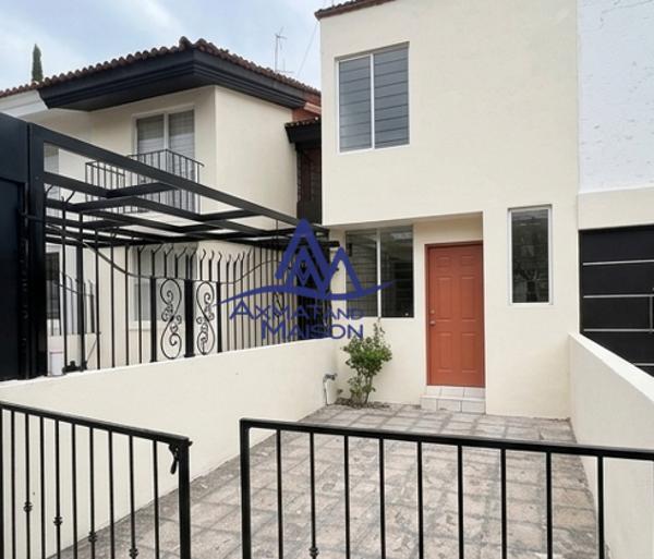 VENTA DE CASA EN GUADAJARA  JALISCO JARDINES DEL SAUZ DS333