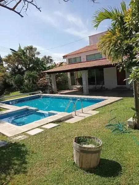 CASA EN VENTA - $7´500,000
LOMAS DE COCOYOC