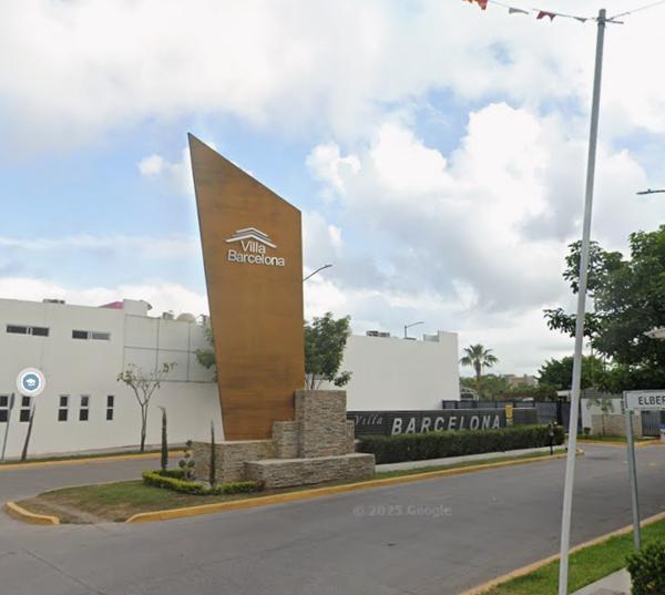 Casa en Venta en Espacios Barcelona, Culiacán – Amplia y Funcional
