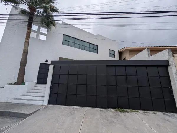 DEL PASEO RESIDENCIAL. ESPACIOS MUY AMPLIOS. UNICA EN SU TIPO. DE OPORTUNIDAD