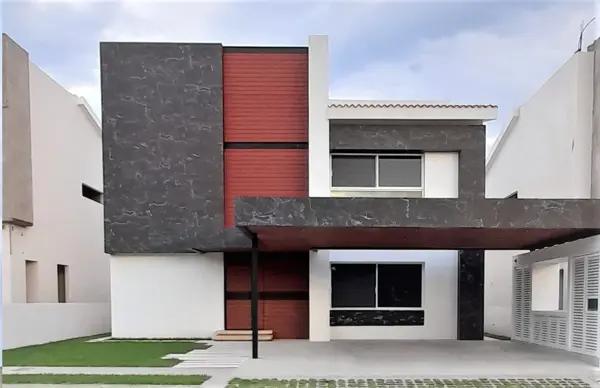 Casa en Venta y Renta en Paraíso Country Club, Emiliano Zapata