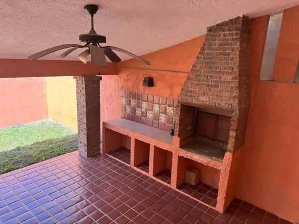 VENTA CASA ZONA LAZARO CARDENAS  MONTERREY