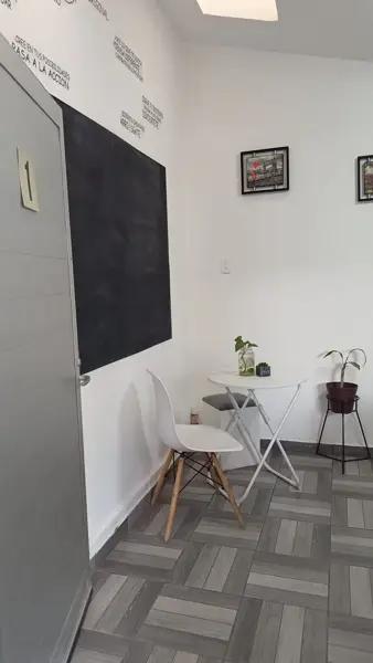 Oficina amueblada ideal para emprendedores, abogados y contadores