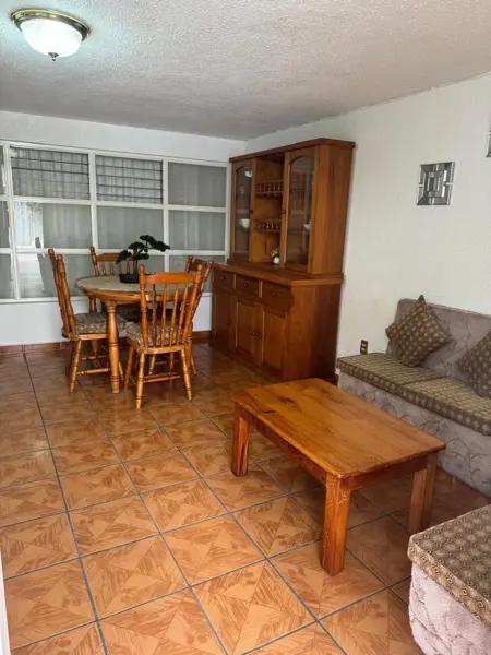 DEPARTAMENTO AMUEBLADO EN RENTA EN TOLUCA CERCA DE ESTACION PINOSUAREZ DE TREN SUBURBANO
