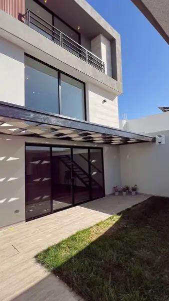 Casa en venta en Santa Bárbara, Torreón, Coahuila de Zaragoza Casa en venta en Santa Bárbara, Torreón, Coahuila de Zaragoza