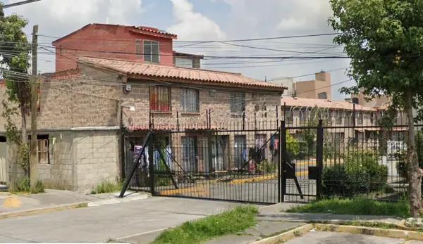 CASA EN VENTA EN TOLUCA