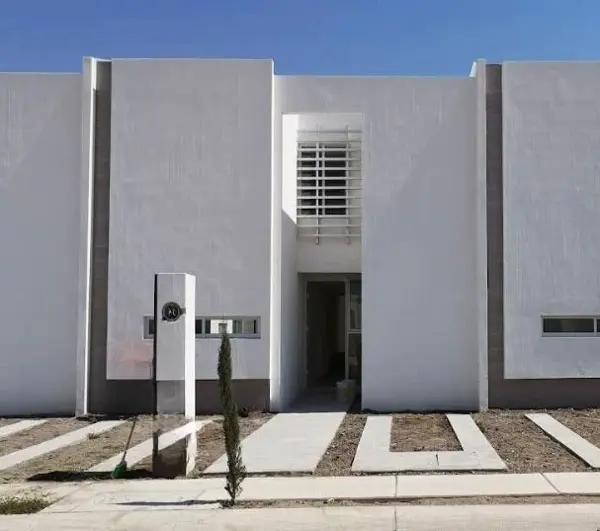 Se Vende Casa de Recuperación Bancaria en Cto. Bahamas, Colonia Barlovento, Aguascalientes, Ags.