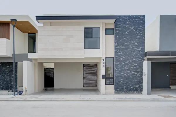 Estrena casa al norte de Saltillo con recámara en planta baja Estrena casa al norte de Saltillo con recámara en planta baja