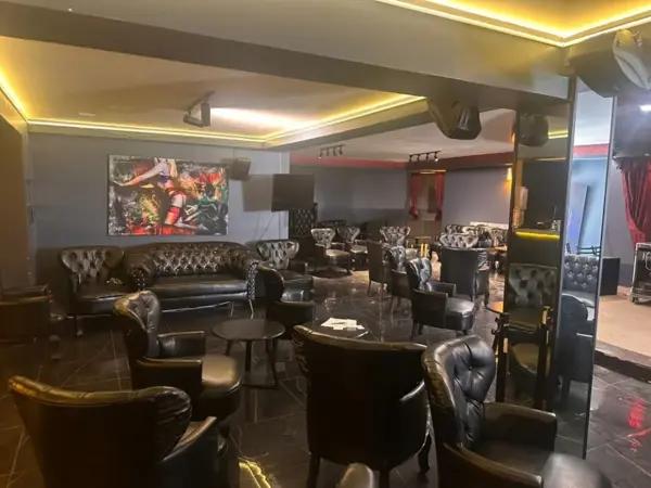 SE RENTA LOCAL COMERCIAL EN PALMAS SE RENTA LOCAL COMERCIAL EN PALMAS