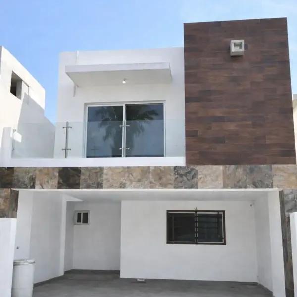 CASA EN VENTA EN RESIDENCIAL CAPELLANIA, APODACA