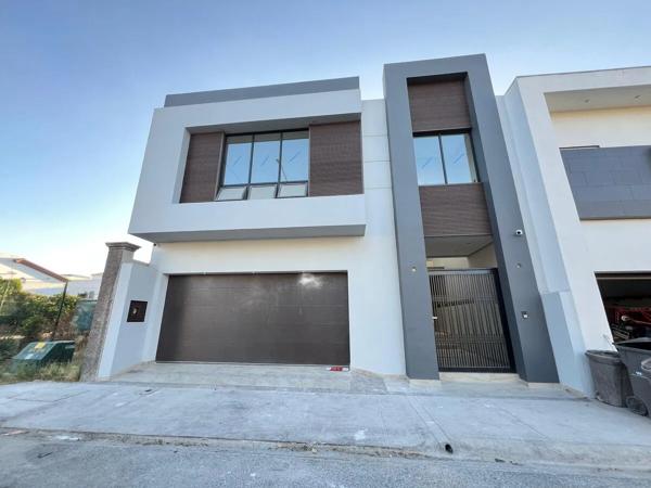 CASA EN VENTA EN PARAISO DEL RIO (RIO TIJUANA 3ER ETAPA)