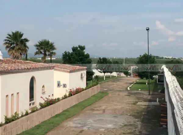 Cienega de Flores