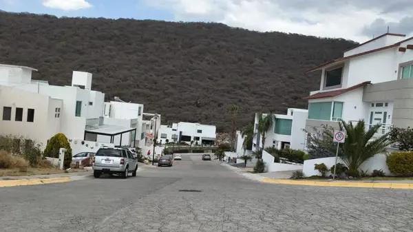 Terreno en venta en Cumbres del Cimatario, Huimilpan, Querétaro
