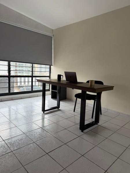 OFICINA EN RENTA EN VILLA UNIVERSIDAD EN MORELIA