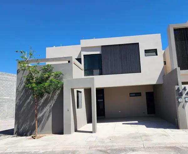 Casa en Venta en El Cortijo con Recámara en Planta Baja Casa en Venta en El Cortijo con Recámara en Planta Baja
