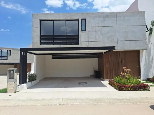 Casa en renta en Miralta, Pachuca - Amplia y bien ubicada Casa en renta en Miralta, Pachuca - Amplia y bien ubicada