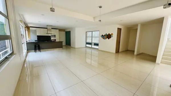Casa en Condominio con 4 Recámaras a Unos Pasos de Insurgentes Su