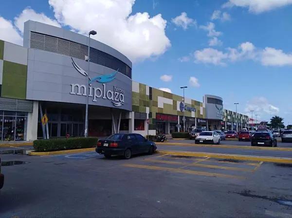 Mi Plaza Heroes, Cancún, Quintana Roo