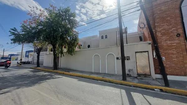 Local Comercial, En Renta, Cumbres, Monterrey, Nuevo León