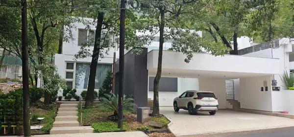 Casa En Renta, Palmillas, San Pedro Garza García, Nuevo León Casa En Renta, Palmillas, San Pedro Garza García, Nuevo León