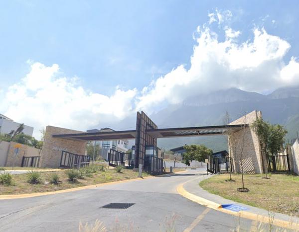 Casa en Venta, Puerta de Hierro, Monterrey, Nuevo León Casa en Venta, Puerta de Hierro, Monterrey, Nuevo León