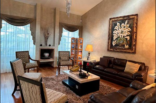 Casa en Venta, Villas del Pedregal, San Pedro Garza García